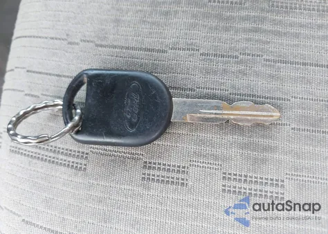 2011 Ford Focus Se z USA, uszkodzony, nr VIN 1FAHP3FN6BW120233